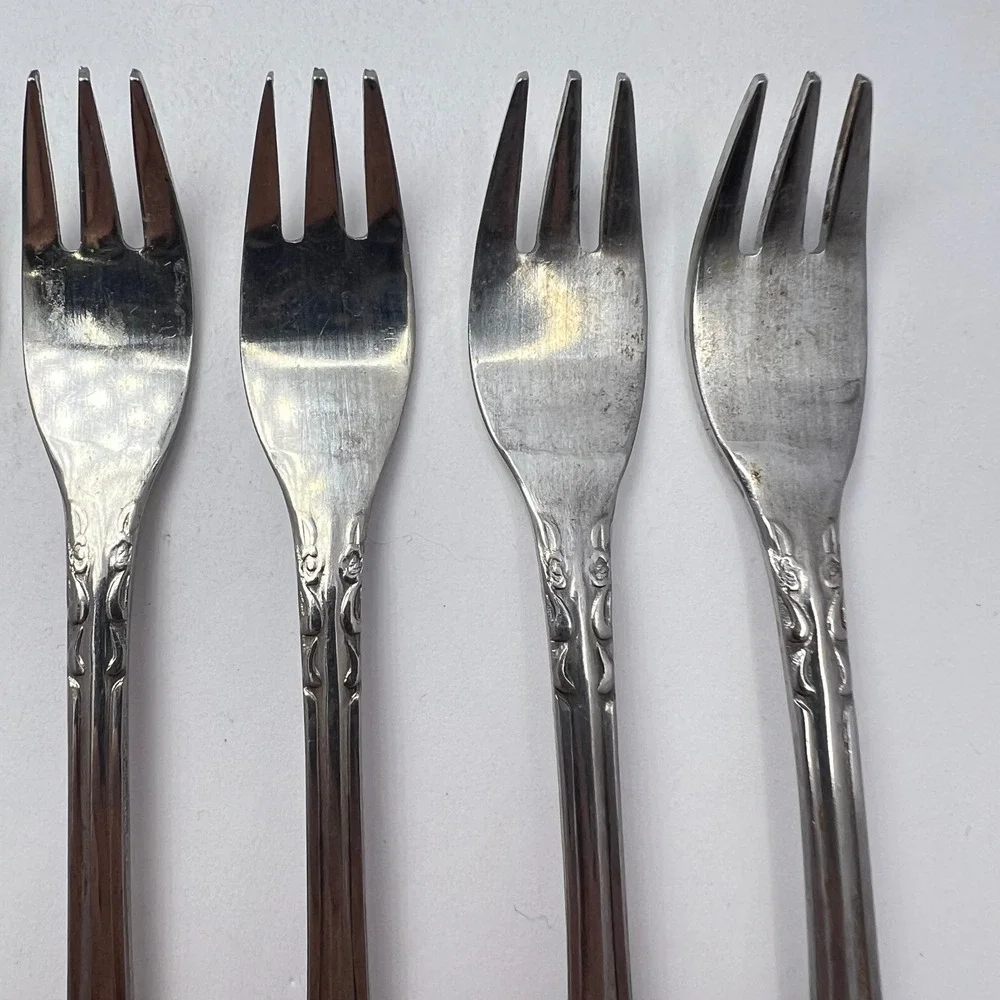 Oneida Northland Stainless Steel Seafood Forks 7 Royal Ballad Vtg 70s Cocktail